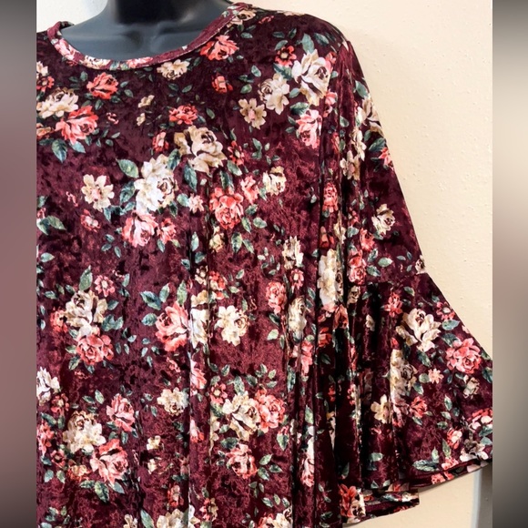 🆕🌺LULAROE MAURINE Floral Velvet Dress🌺 - Picture 4 of 14